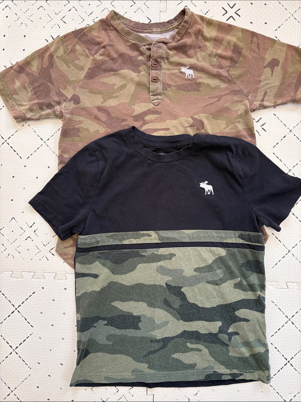 Bundle Abercrombie shirts